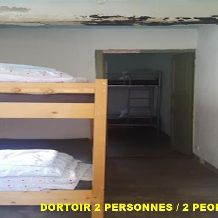Auberge De Jeunesse Chez Mc Donald Zevaco Esterno foto