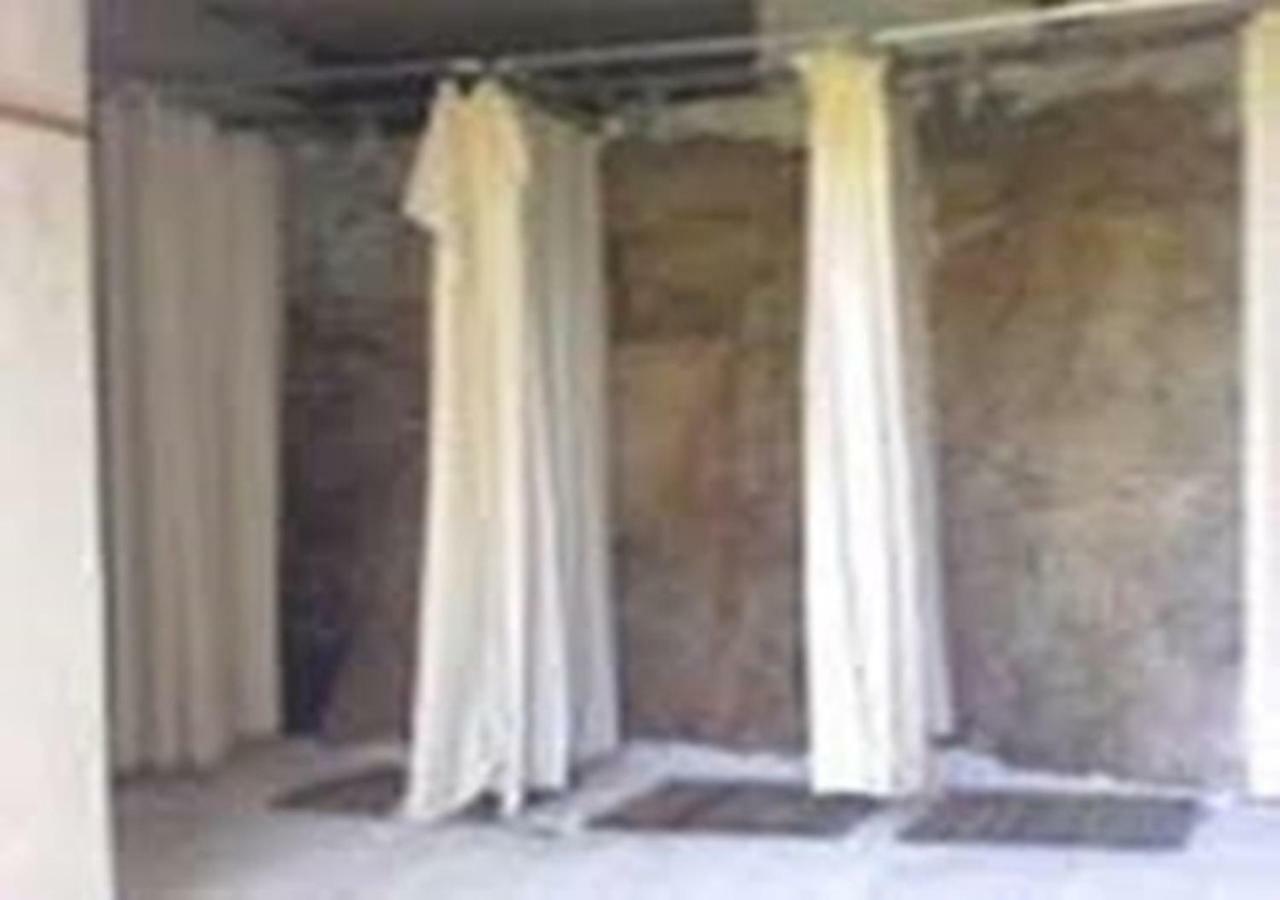 Auberge De Jeunesse Chez Mc Donald Zevaco Esterno foto